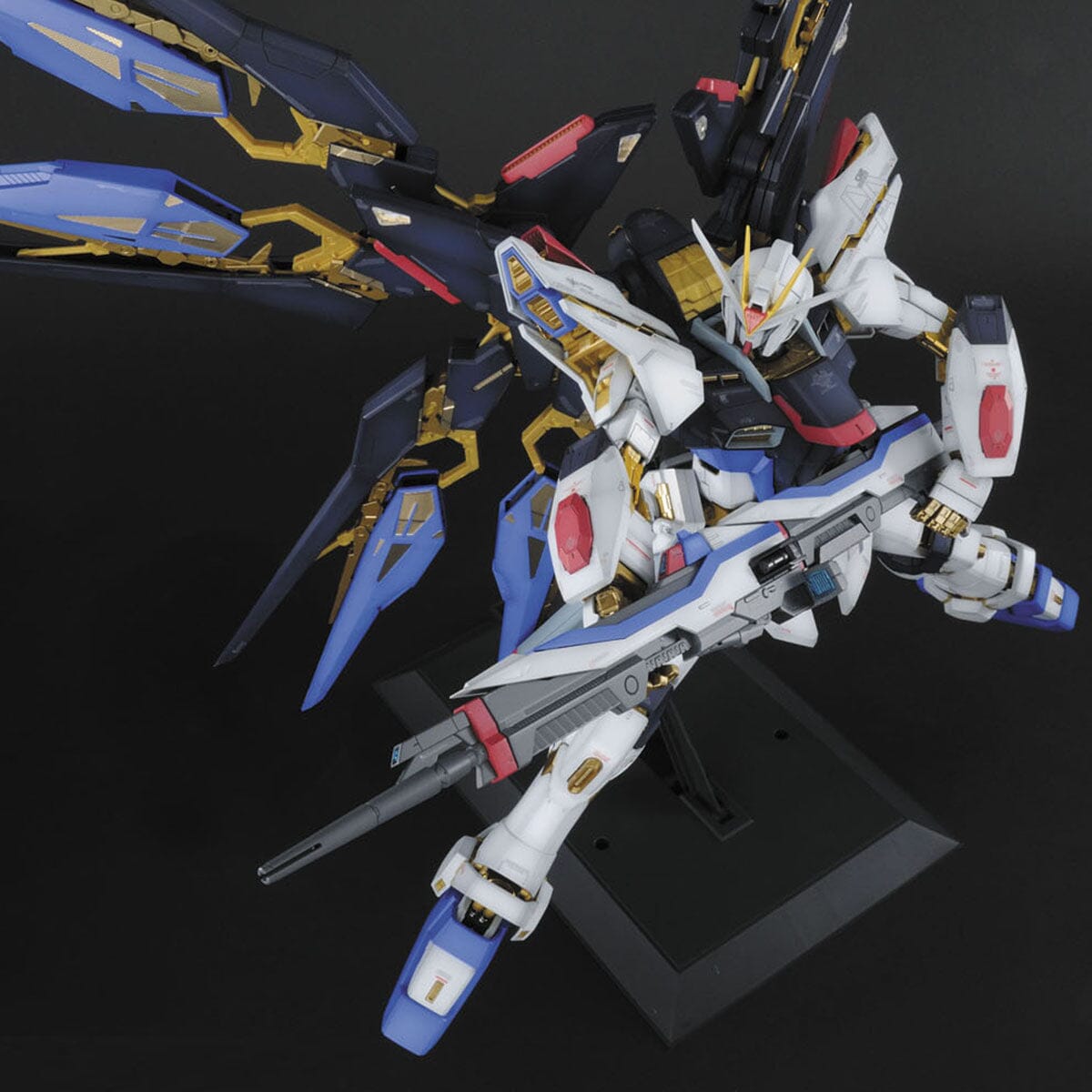 PG 1/60 Strike Freedom Gundam – USA Gundam Store