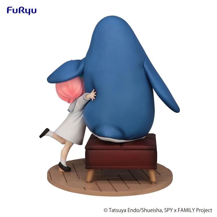 Spy x Family Anya Forger with Penguin Exceed Creative Figure