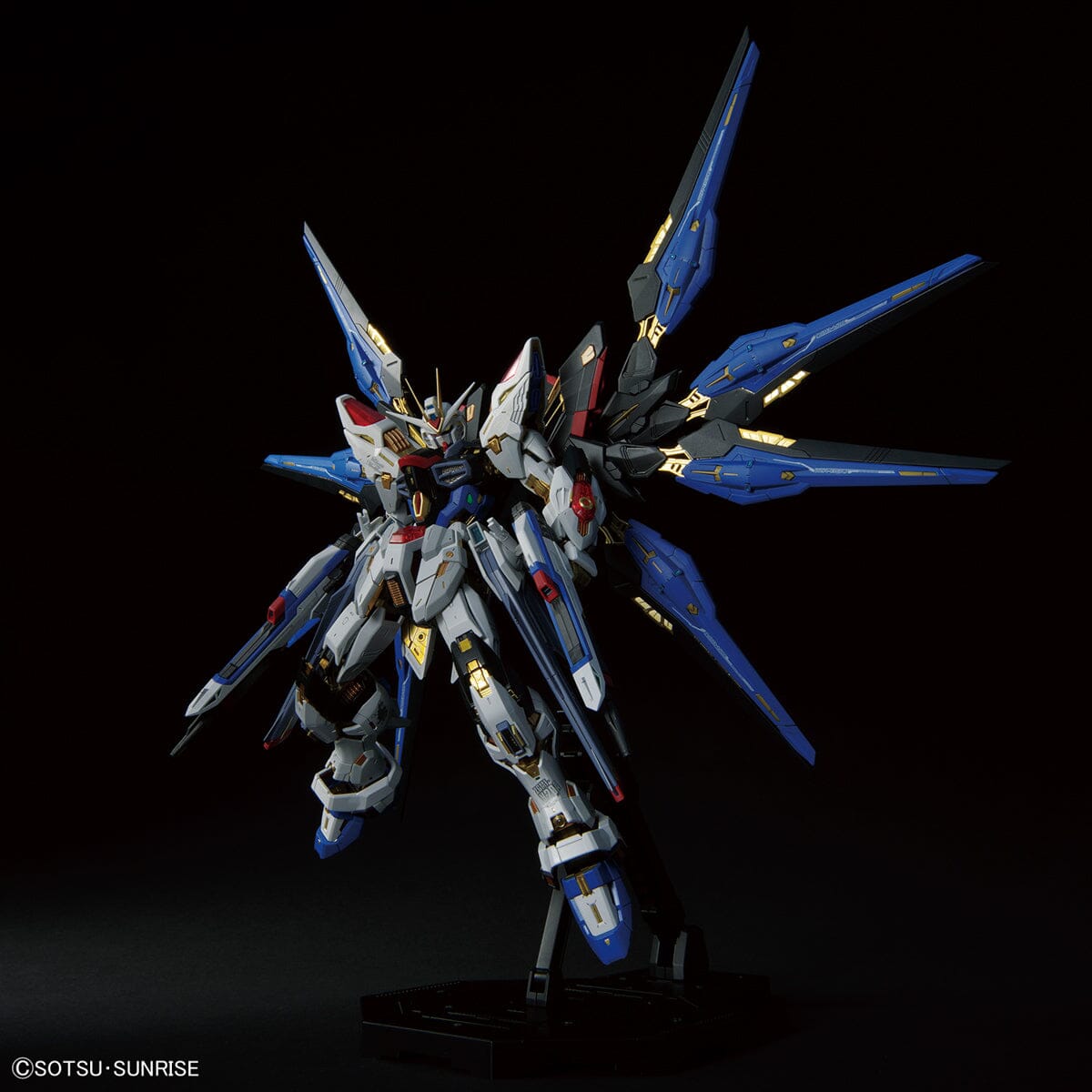 MGEX 1/100 Strike Freedom Gundam – USA Gundam Store