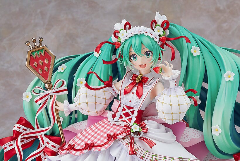 Vocaloid Hatsune Miku Strawberry Motif (15th Anniversary) 1/7 Scale Fi ...