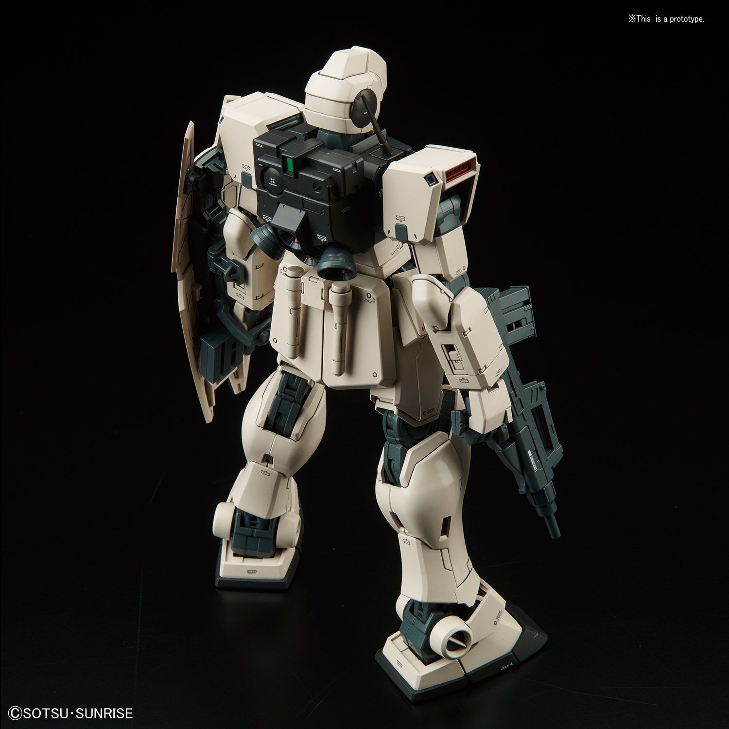 BANDAI RGM-79G outlet GM Command Colony Type Mobile Suit Gundam 1/100